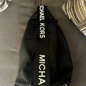 Michael kors crossbody